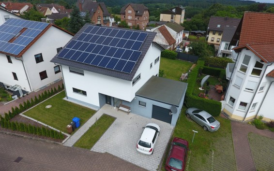 privates Wohnhaus mit Photovoltaik in Trippstadt